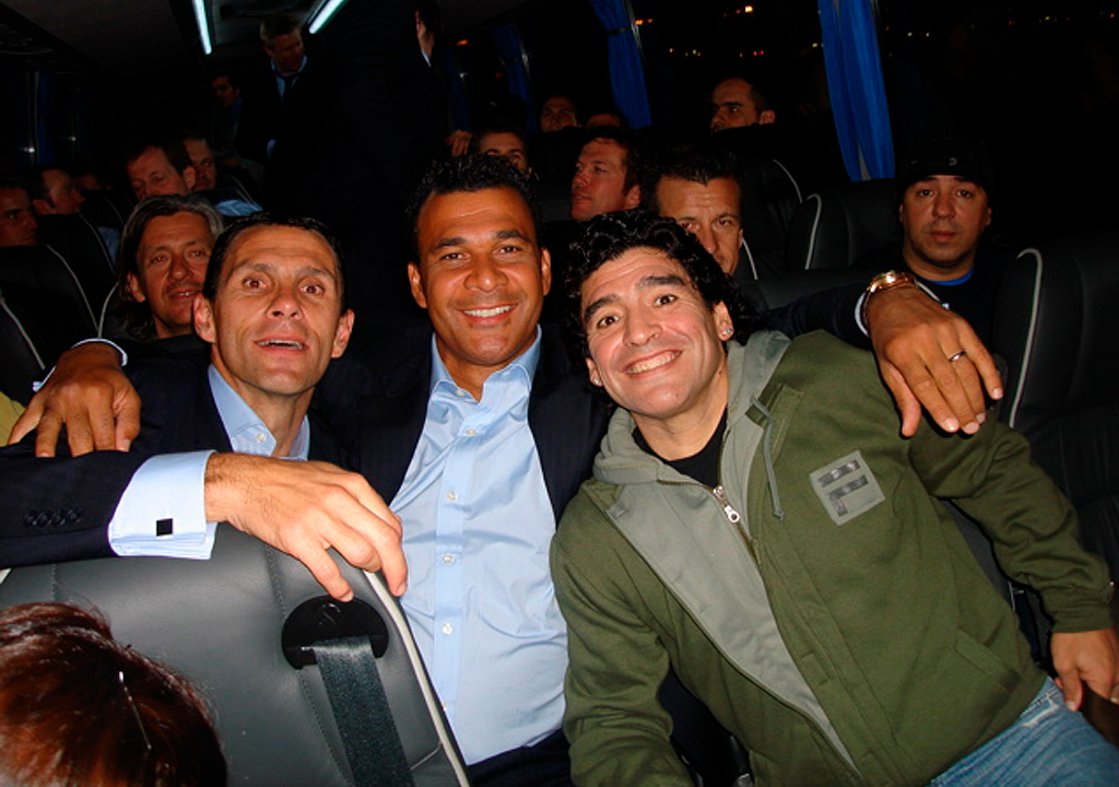 Poyet, Maradona y Gullit