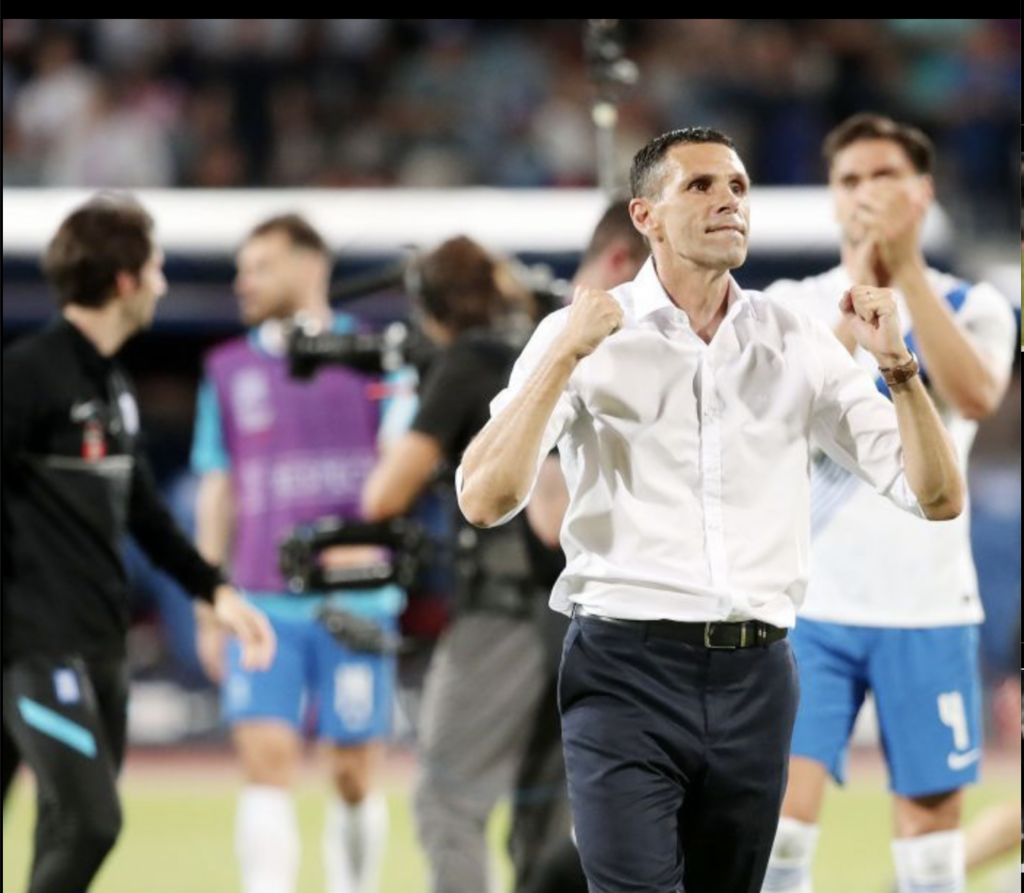 Gustavo Poyet en la final de la Nations League 2022.